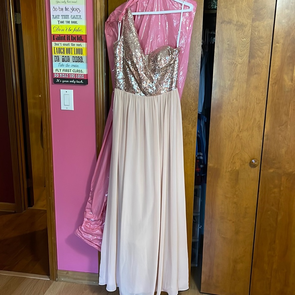 Rose gold one shoulder gown